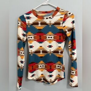 Women’s Aztec Print Long Sleeve Top